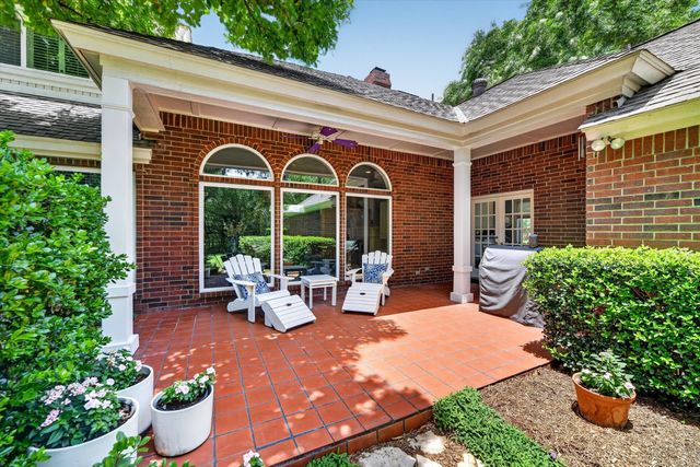 4305 Green Meadow Street E, Colleyville, TX 76034