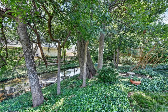 4305 Green Meadow Street E, Colleyville, TX 76034