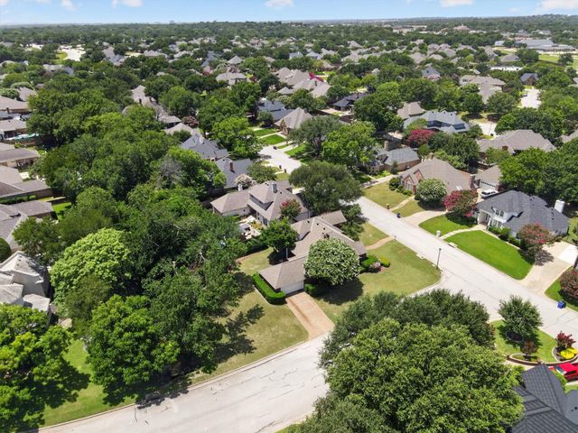 4305 Green Meadow Street E, Colleyville, TX 76034
