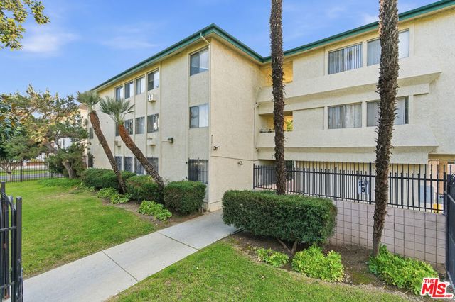 1701 Westmoreland Boulevard 18, Los Angeles, CA 90006