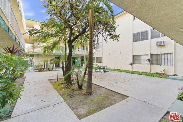 1701 Westmoreland Boulevard 18, Los Angeles, CA 90006