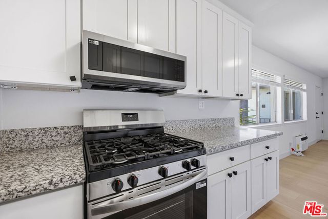 1701 Westmoreland Boulevard 18, Los Angeles, CA 90006