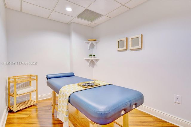 808 Brickell Key Dr 3304, Miami, FL 33131