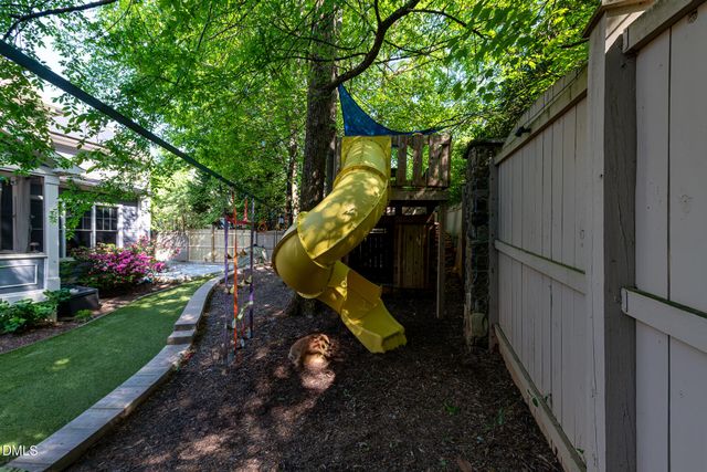 506 S Camellia Street, Chapel Hill, NC 27516