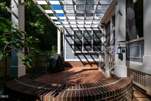 506 S Camellia Street, Chapel Hill, NC 27516