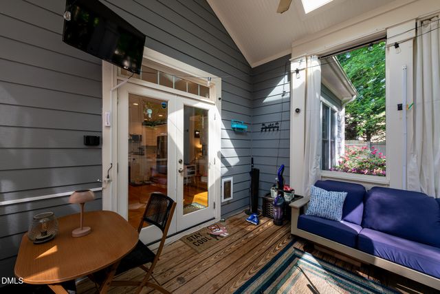 506 S Camellia Street, Chapel Hill, NC 27516