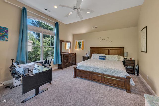 506 S Camellia Street, Chapel Hill, NC 27516