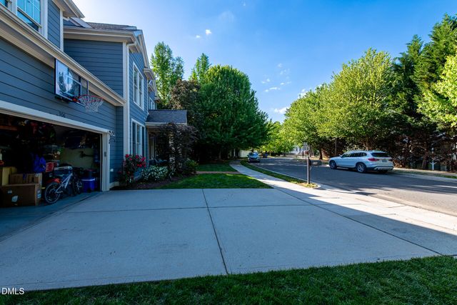 506 S Camellia Street, Chapel Hill, NC 27516