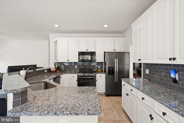 6050 SMOOTH STONE PL, Haymarket, VA 20169