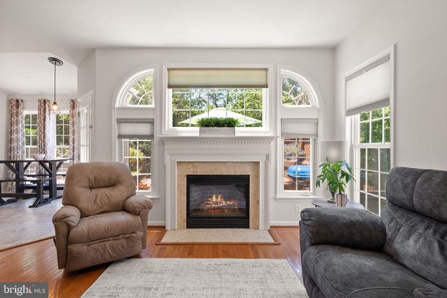 6050 SMOOTH STONE PL, Haymarket, VA 20169