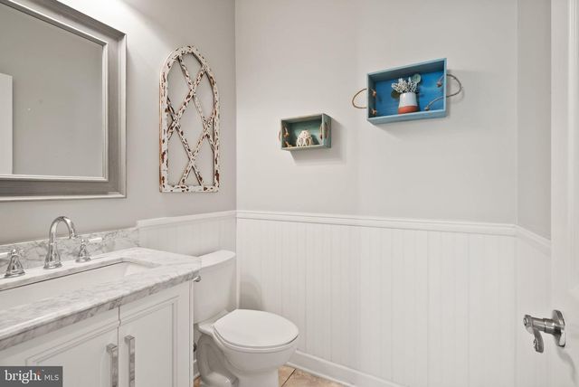 6050 SMOOTH STONE PL, Haymarket, VA 20169