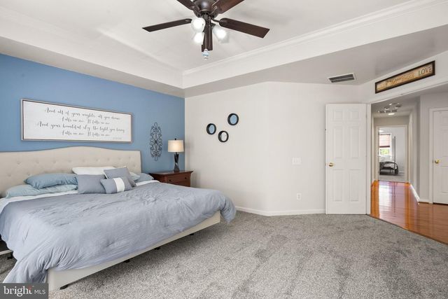 6050 SMOOTH STONE PL, Haymarket, VA 20169