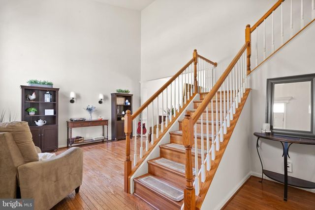 6050 SMOOTH STONE PL, Haymarket, VA 20169