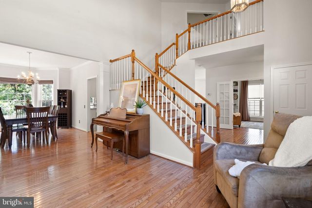 6050 SMOOTH STONE PL, Haymarket, VA 20169
