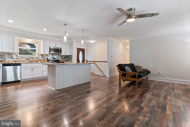 42204 RIDGE RD, Mechanicsville, MD 20659