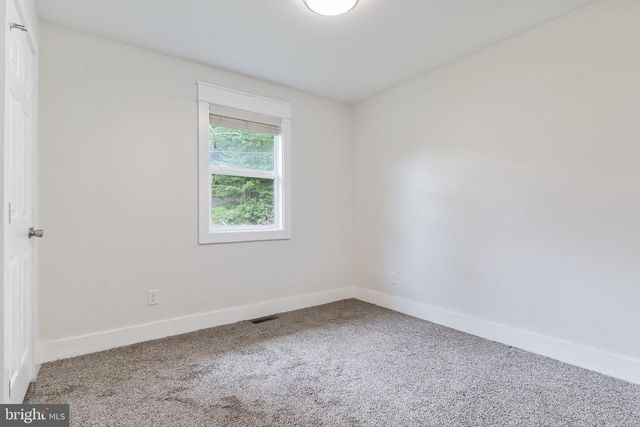 42204 RIDGE RD, Mechanicsville, MD 20659