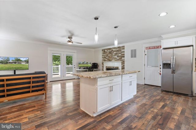 42204 RIDGE RD, Mechanicsville, MD 20659