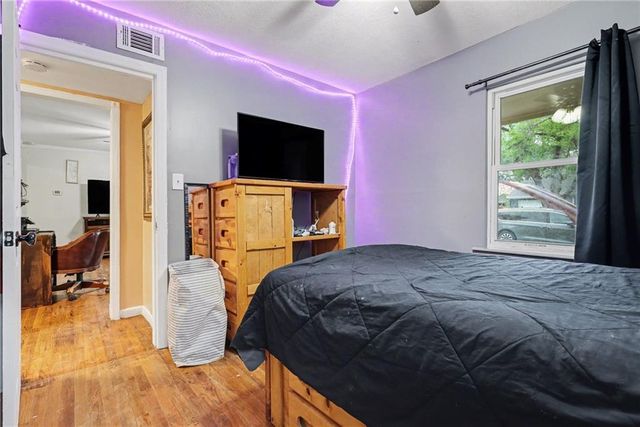 1005 E Cedar Street, Olathe, KS 66606