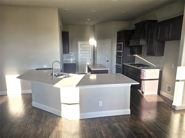 11925 Serval Street, Godley, TX 76044