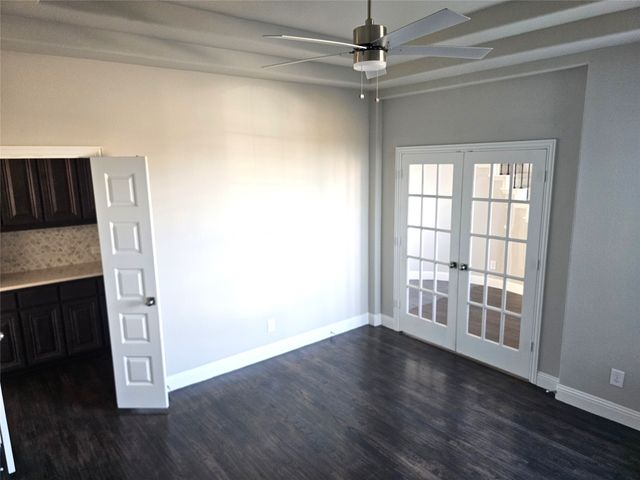 11925 Serval Street, Godley, TX 76044