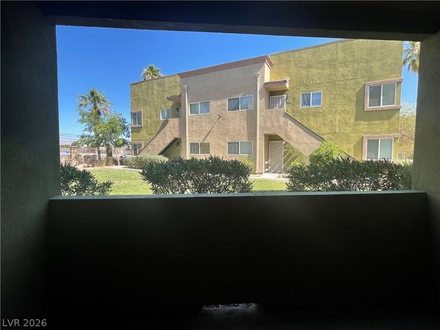 1816 North Decatur Boulevard 103, Las Vegas, NV 89108