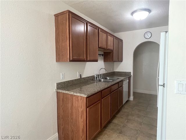 1816 North Decatur Boulevard 103, Las Vegas, NV 89108