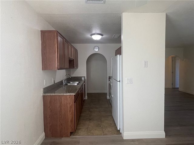 1816 North Decatur Boulevard 103, Las Vegas, NV 89108