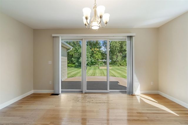 125 W Princess Drive, Brooklyn, MI 49230