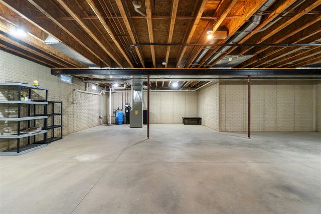 125 W Princess Drive, Brooklyn, MI 49230