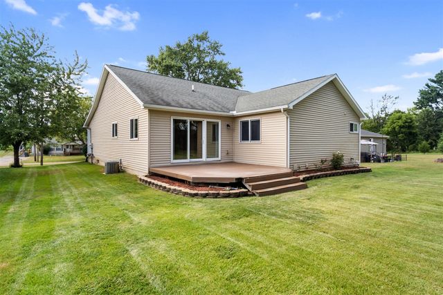 125 W Princess Drive, Brooklyn, MI 49230