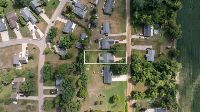 125 W Princess Drive, Brooklyn, MI 49230