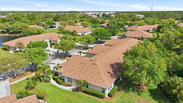 2438 MAGNOLIA CIRCLE, North Port, FL 34289