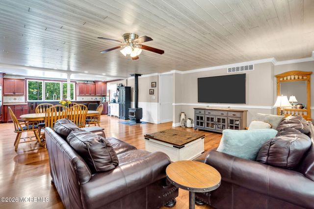 2318 Whitesville Road, Toms River, NJ 08755
