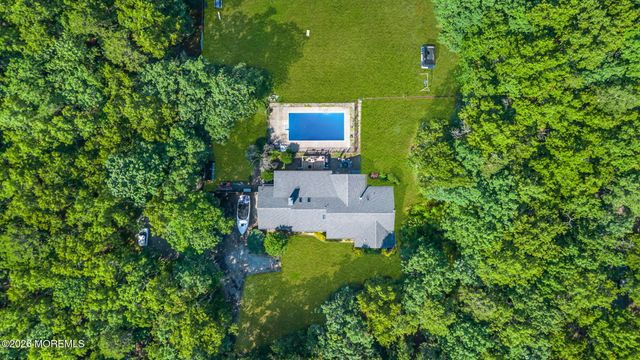 2318 Whitesville Road, Toms River, NJ 08755