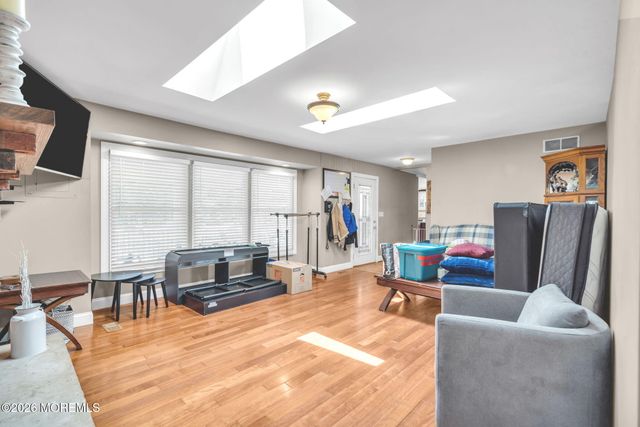 2318 Whitesville Road, Toms River, NJ 08755