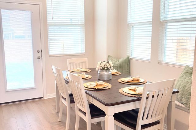 124 Barret DR, Liberty Hill, TX 78642