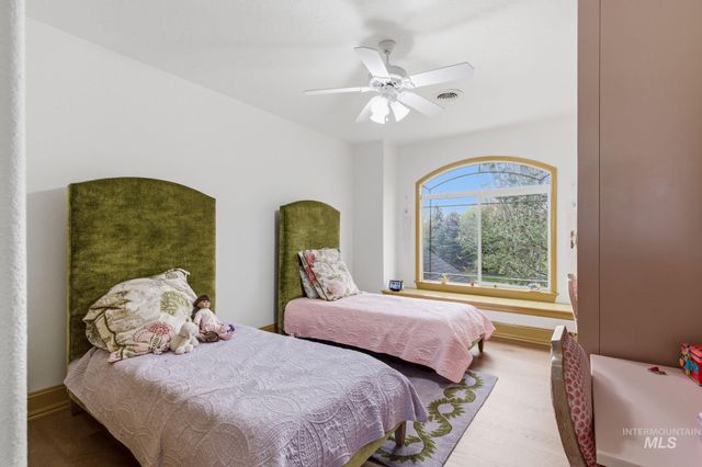 2958 W Champagne Ct., Eagle, ID 83616
