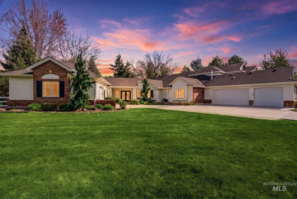 2958 W Champagne Ct., Eagle, ID 83616 photo 2