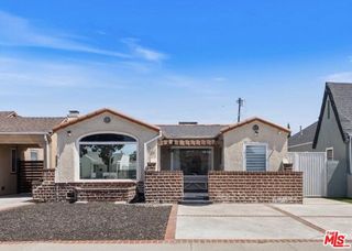 2137 W 84th Place, Los Angeles, CA 90047