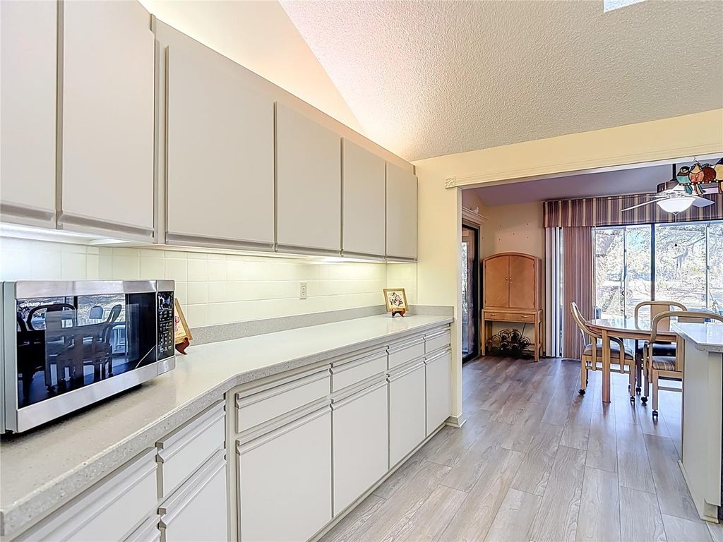 Image 22 of property listing at 34481 CEDARFIELD DRIVE, Dade City, FL 33523