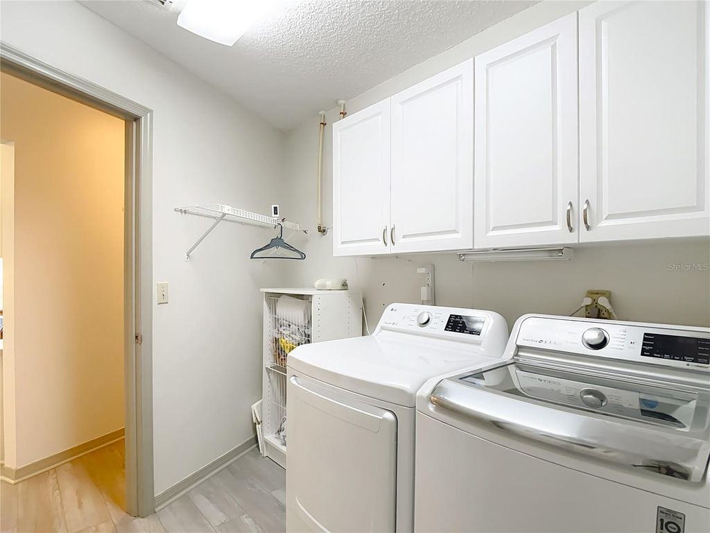 Image 52 of property listing at 34481 CEDARFIELD DRIVE, Dade City, FL 33523