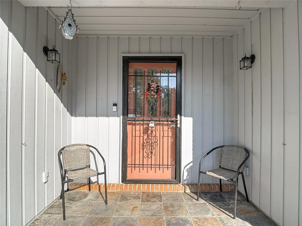 Image 7 of property listing at 34481 CEDARFIELD DRIVE, Dade City, FL 33523