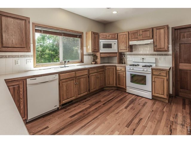 6100 Pheasant Ct, Fort Collins, CO 80525