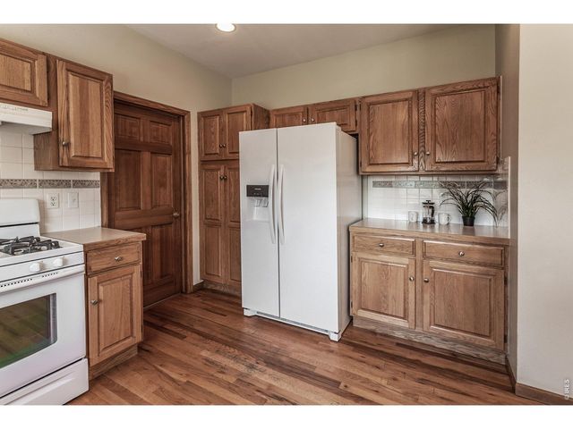 6100 Pheasant Ct, Fort Collins, CO 80525