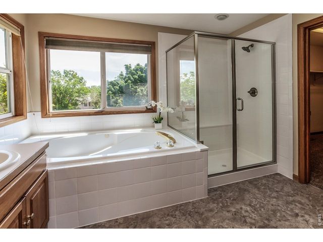 6100 Pheasant Ct, Fort Collins, CO 80525