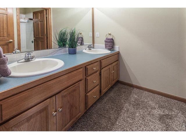 6100 Pheasant Ct, Fort Collins, CO 80525
