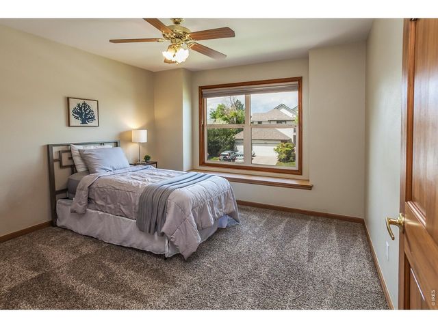 6100 Pheasant Ct, Fort Collins, CO 80525
