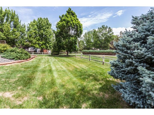 6100 Pheasant Ct, Fort Collins, CO 80525