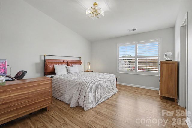 8603 Westhope Street, Charlotte, NC 28216