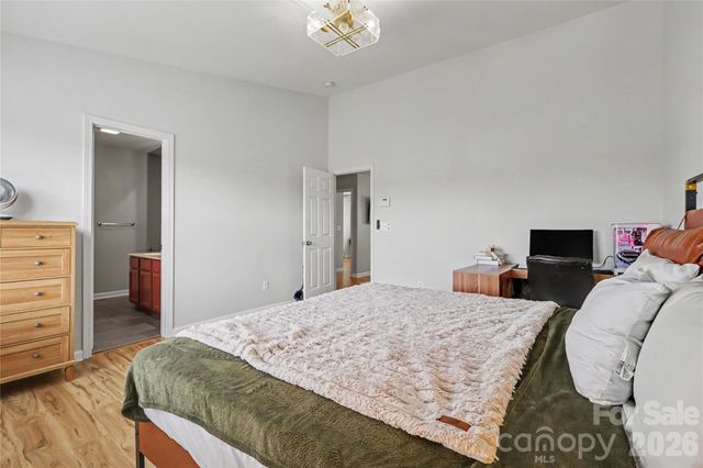 8603 Westhope Street, Charlotte, NC 28216